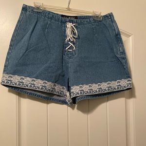 90s y2k l.a. blues lace up shorts hot pants